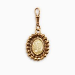 Carnelian Bead Green Lover’s Eye Pendant -Home Furnishings Store image 1177