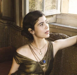 Etoile Stud Earrings -Home Furnishings Store image 1210