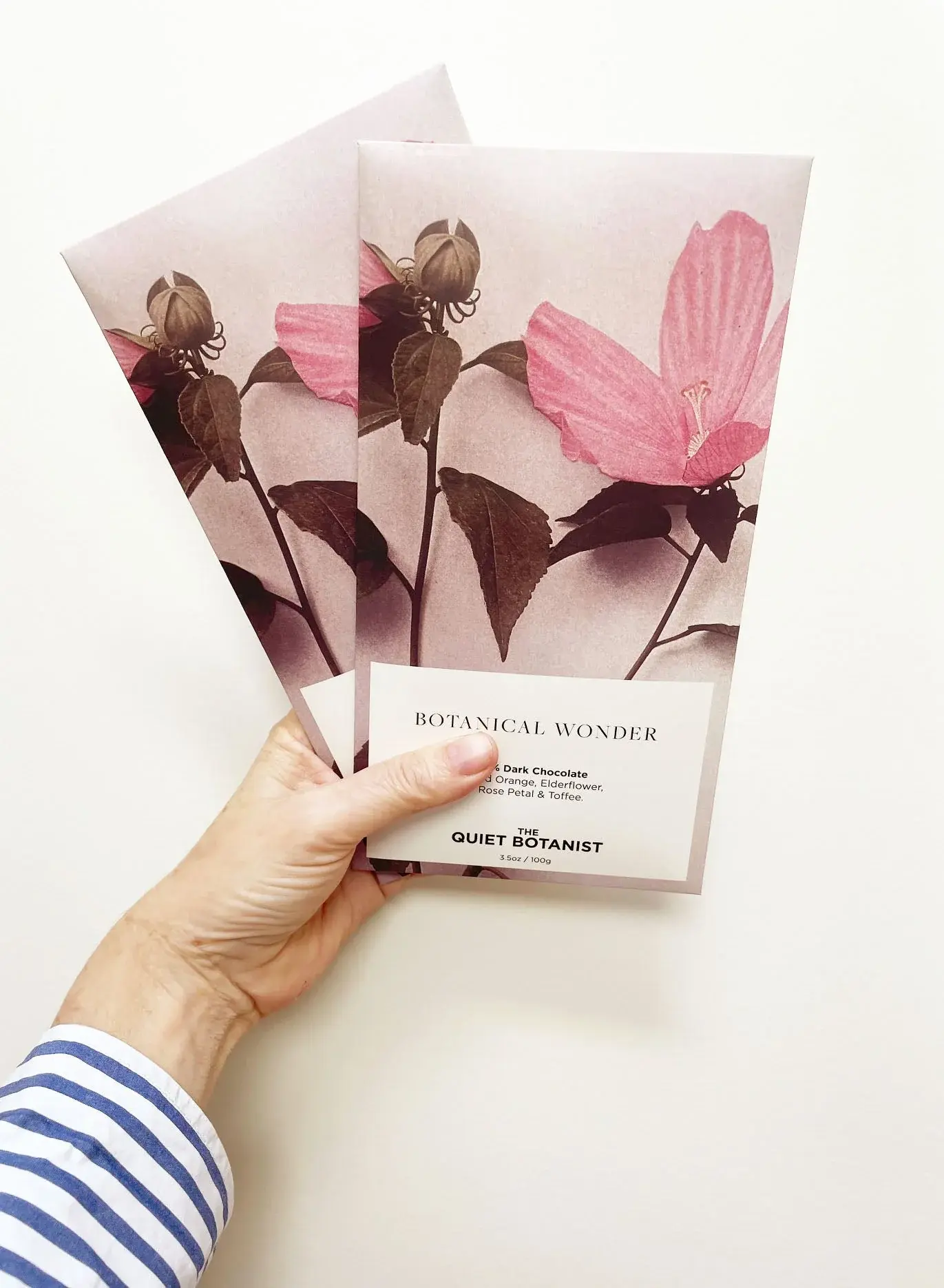 Botanical Wonder Chocolate Bar 6 Botanical Wonder Chocolate Bar - Image 4