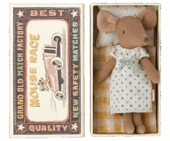 Big Sister Mouse In Matchbox 8 Big Sister Mouse In Matchbox -Home Furnishings Store image 459